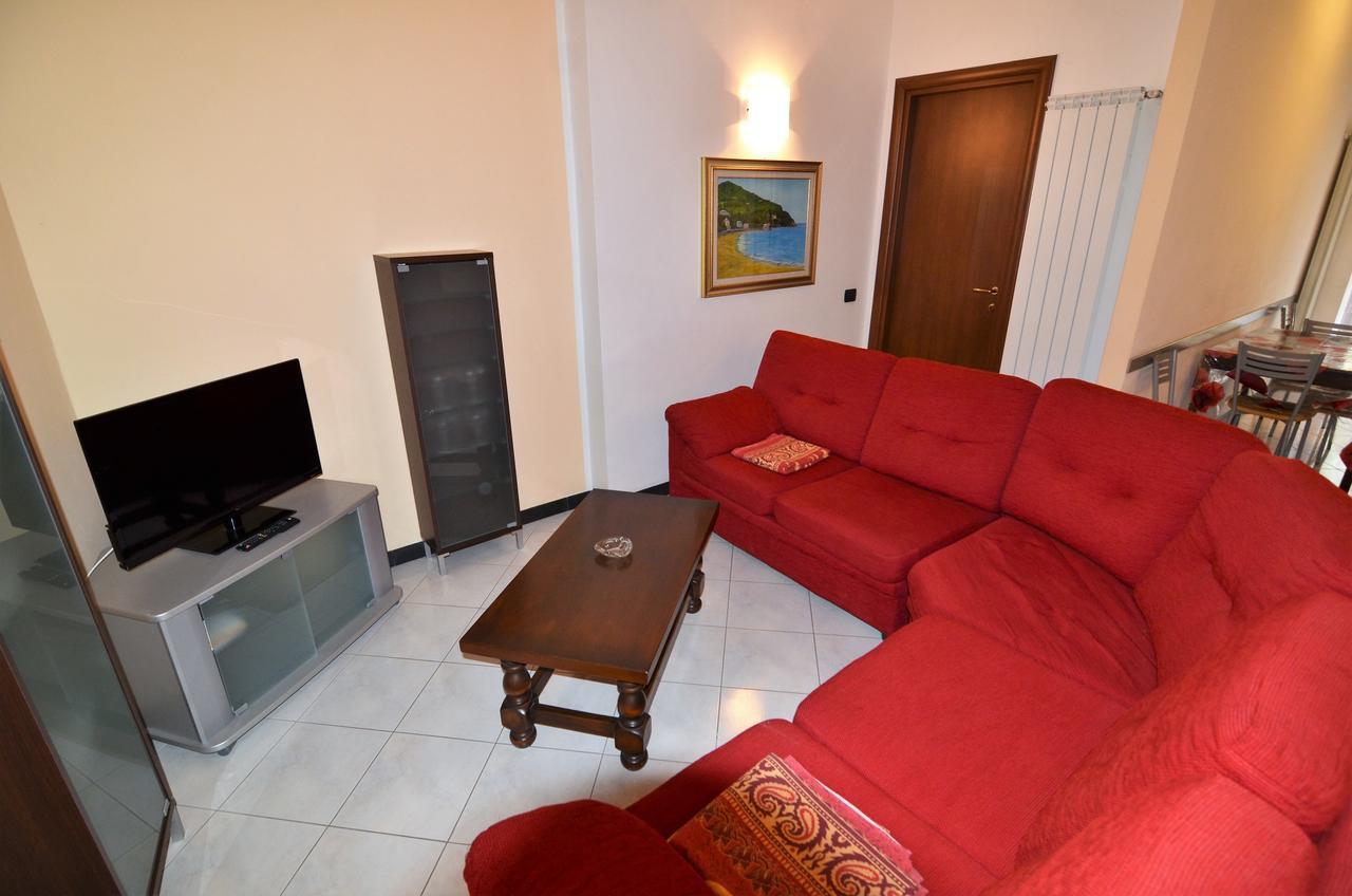 Elena Apartment Levanto Kültér fotó